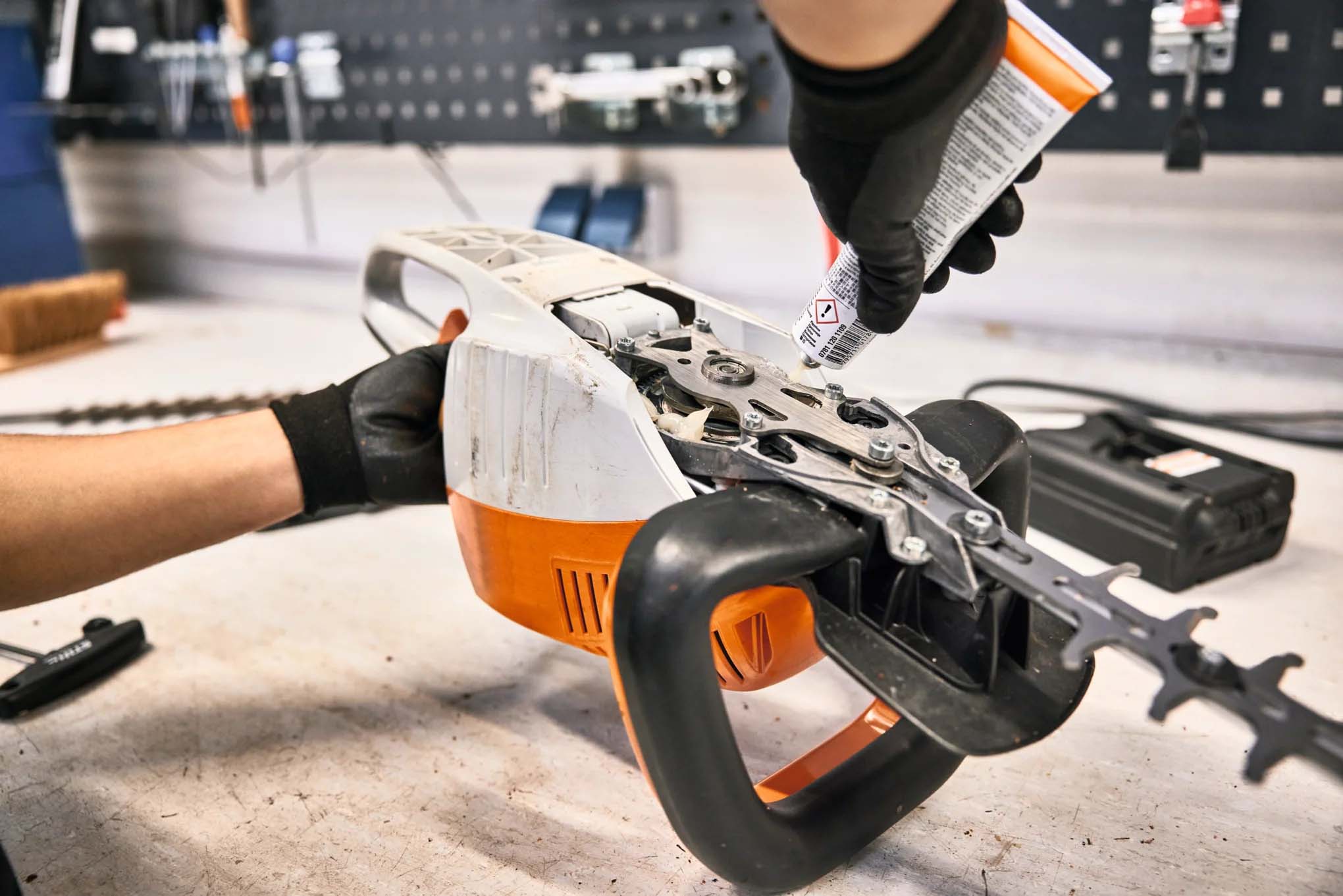 AMtools.gr | Μηχανήματα Αγρού & Κήπου | Αγριαδέλης - Μπαργιώτας | ECHO | Λάρισα